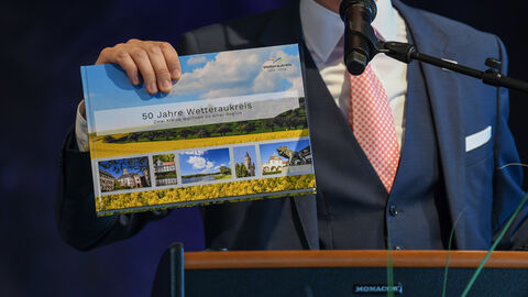Ministerpräsident Boris Rhein in der Keltenwelt Glauberg zu 50 Jahre Wetteraukreis Ministerpräsident Boris Rhein in der Keltenwelt Glauberg zu 50 Jahre Wetteraukreis